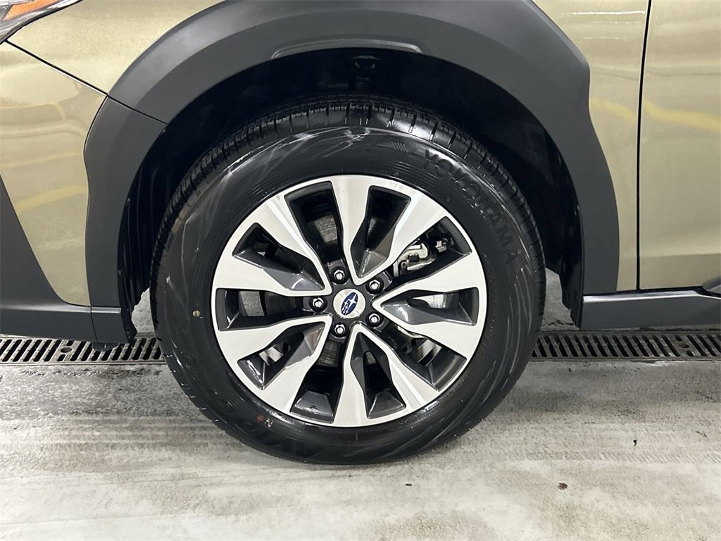 Certified 2025 Subaru Outback Limited image 10