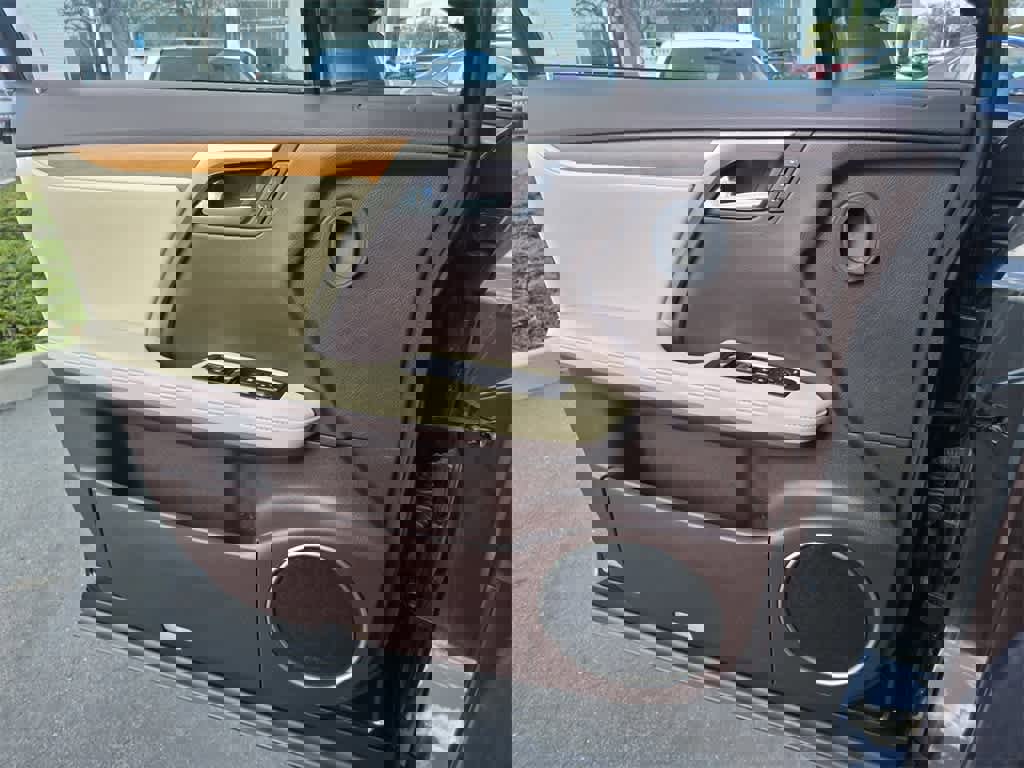 Used 2020 Lexus RX 350 AWD w/ Premium Package image 18