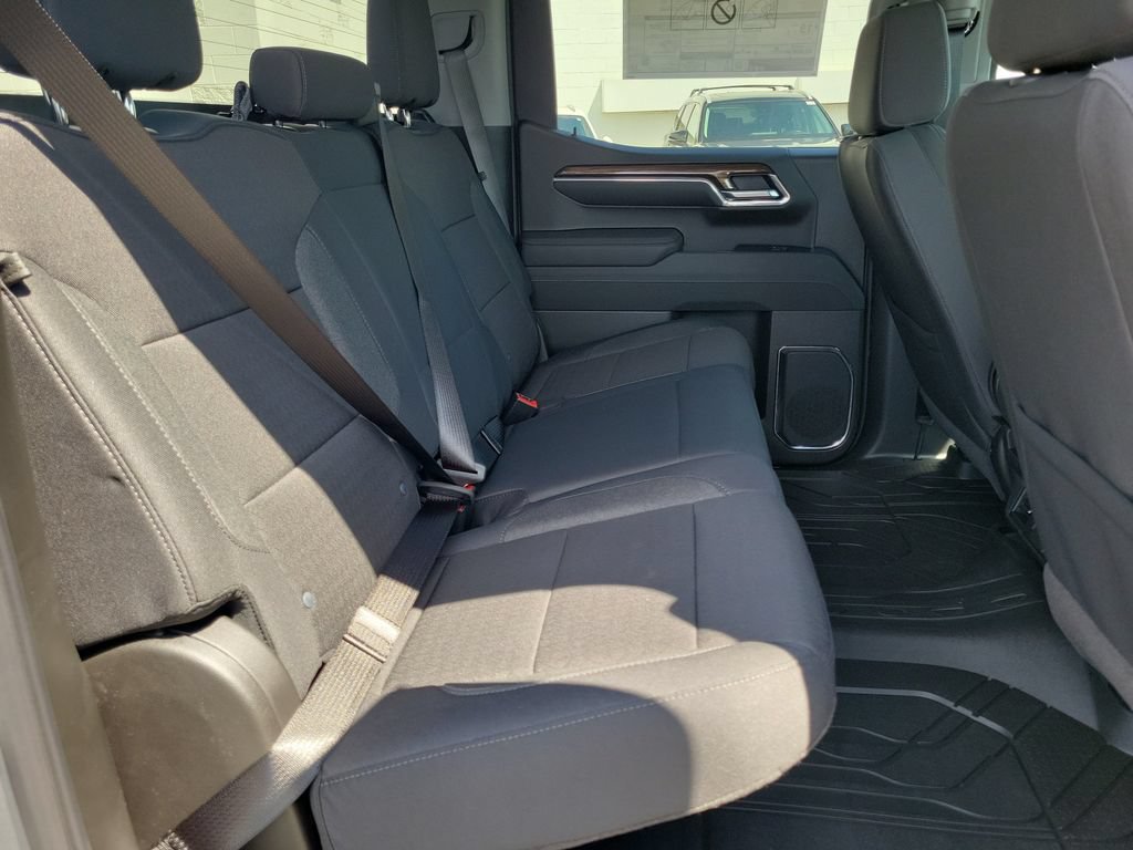 New 2026 Chevrolet Silverado 1500 LT w/ LPO, Dark Essentials Package RWD image 20
