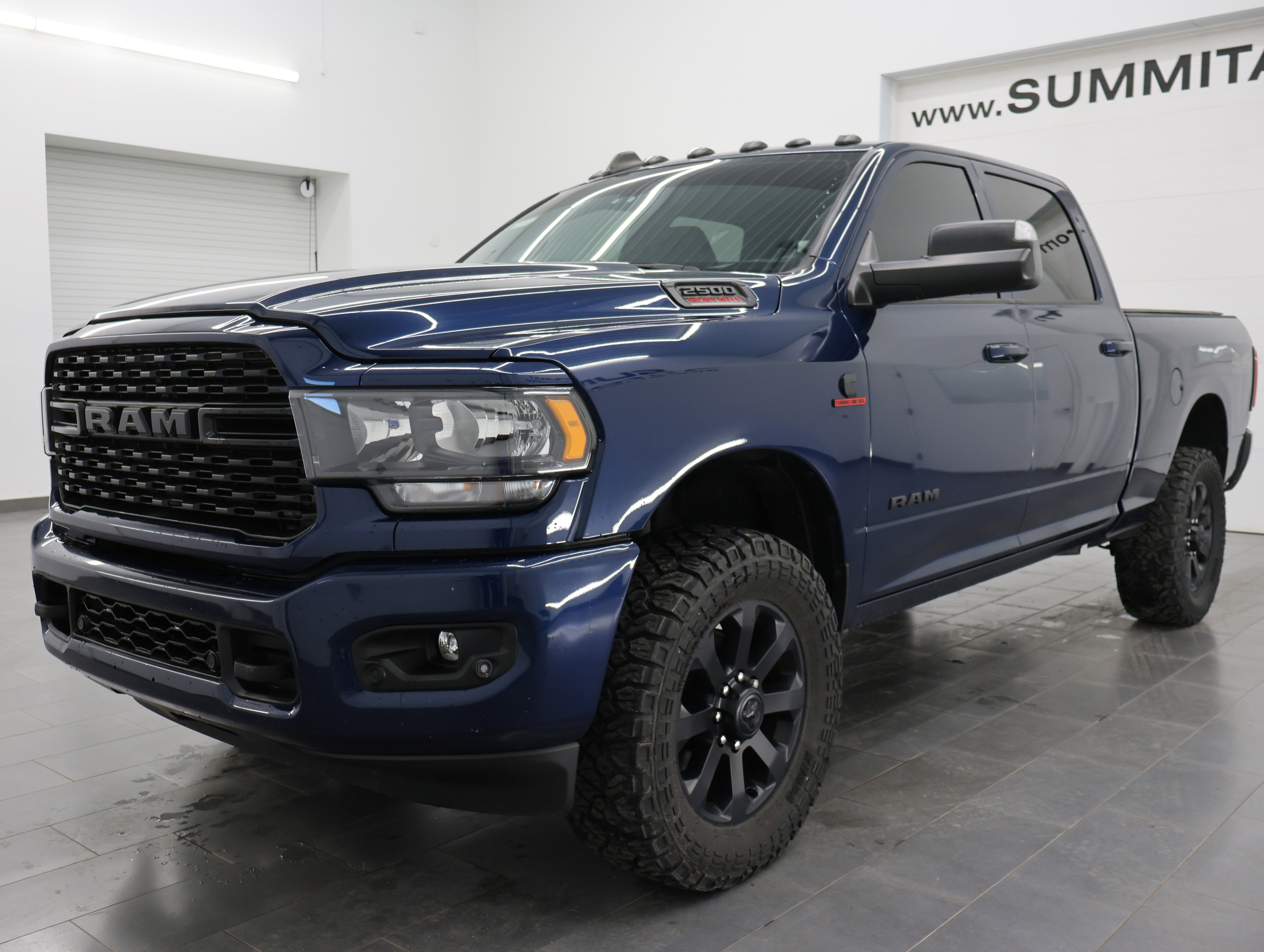 Used 2022 RAM 2500 Big Horn w/ Level C Equiment Group AWD/4WD image 7