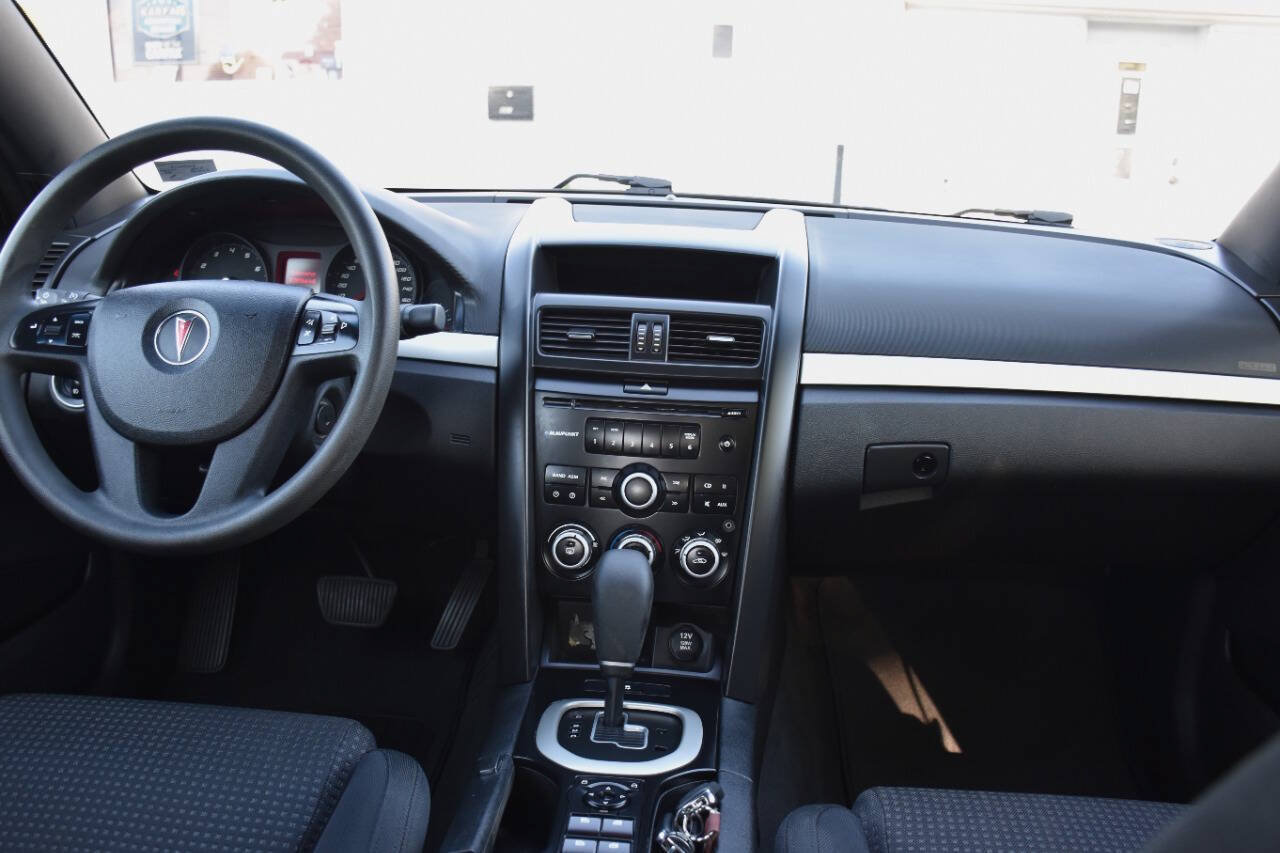 Used 2008 Pontiac G8 RWD image 13