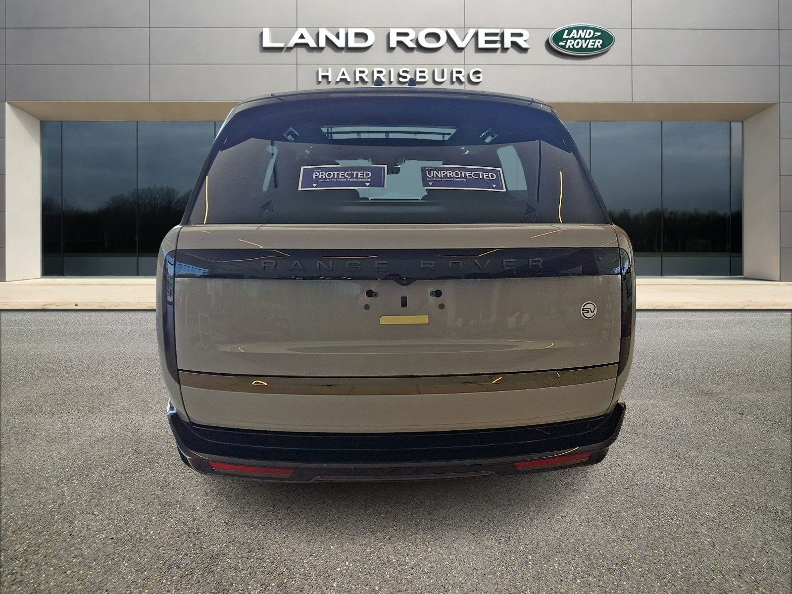 New 2026 Land Rover Range Rover SV AWD/4WD image 3