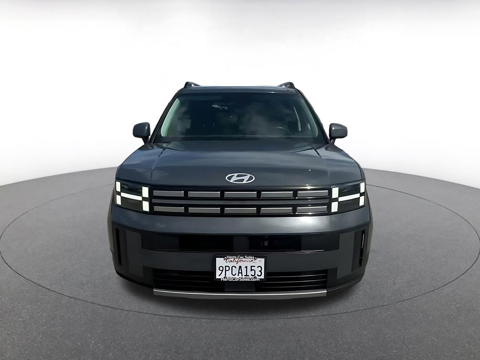 Used 2025 Hyundai Santa Fe SEL image 4