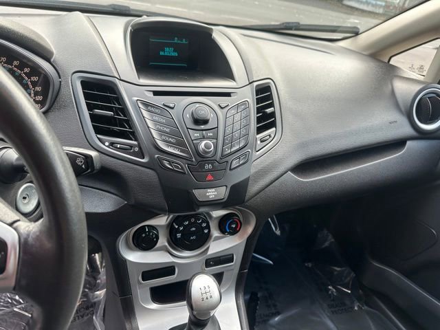 Used 2014 Ford Fiesta SE FWD image 15