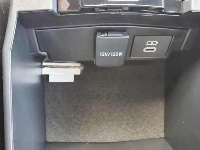 Used 2026 Toyota Corolla XSE FWD image 30