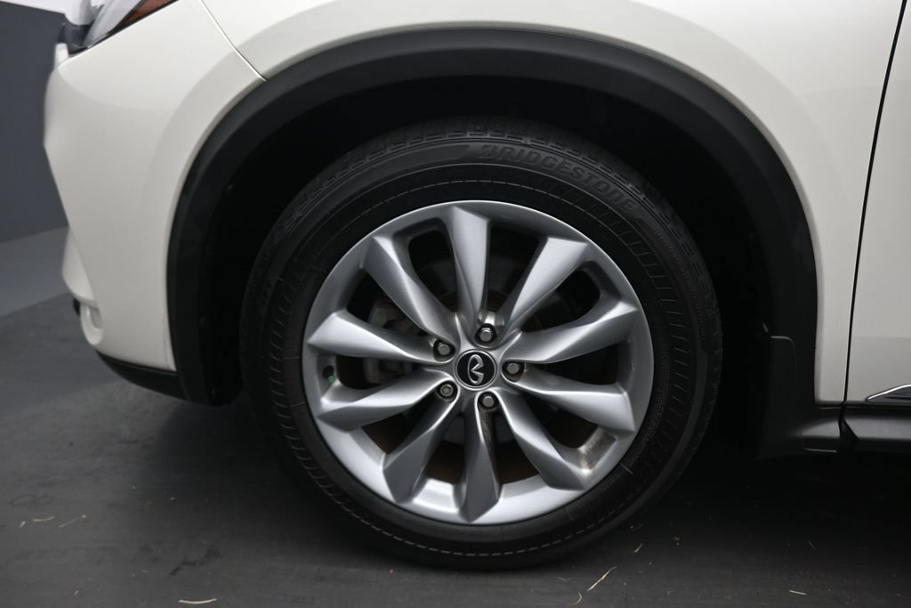 Used 2019 INFINITI QX50 Luxe w/ Navigation Package FWD image 51