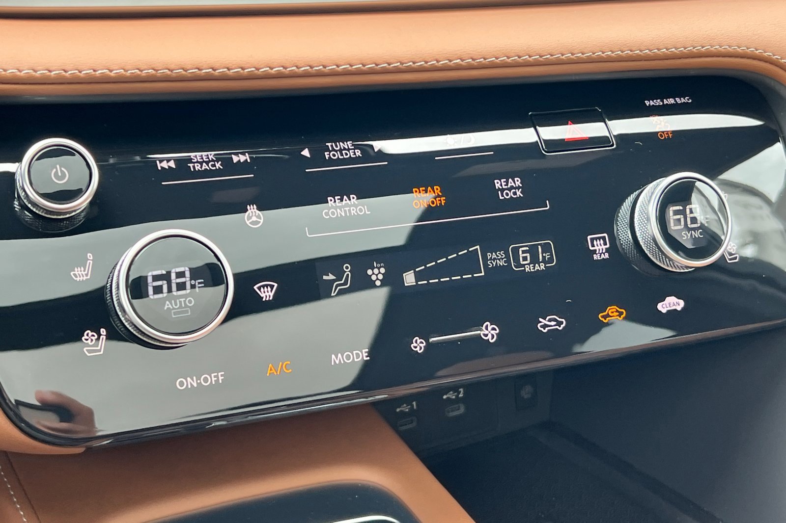 New 2026 INFINITI QX60 Autograph w/ Dark Cargo Package image 23