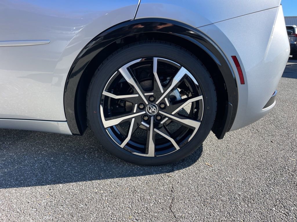 New 2026 Toyota Prius Plug-In Hybrid image 21