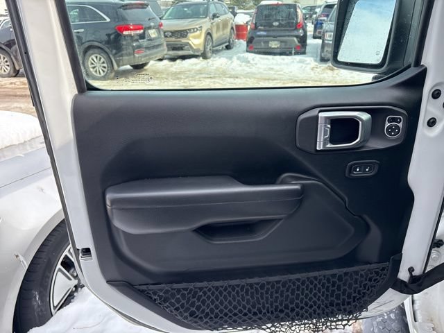 Used 2018 Jeep Wrangler Sport AWD/4WD image 7