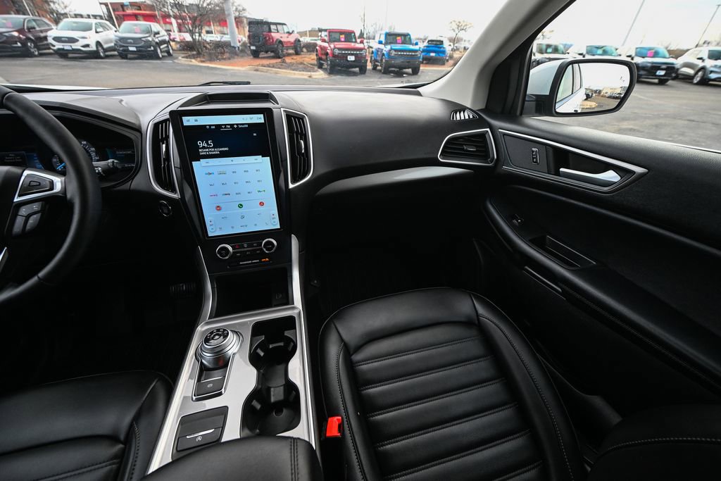 Used 2024 Ford Edge SEL w/ Convenience Package AWD/4WD image 34