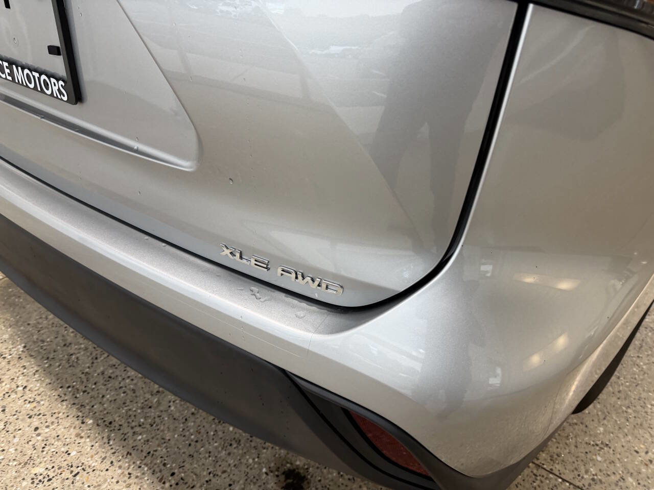 Used 2023 Toyota Highlander XLE image 38
