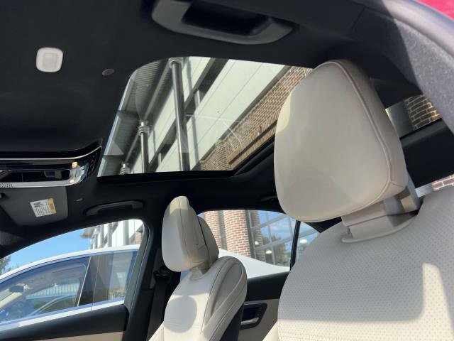 Certified 2024 Mercedes-Benz C 300 4MATIC Sedan image 22