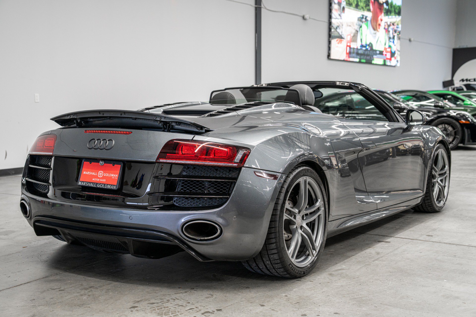 Used 2012 Audi R8 V10 AWD/4WD image 8