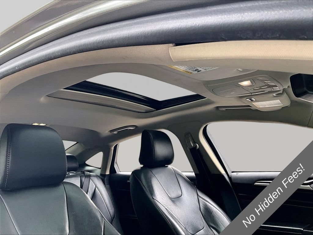 Used 2020 Ford Fusion Titanium AWD/4WD image 20