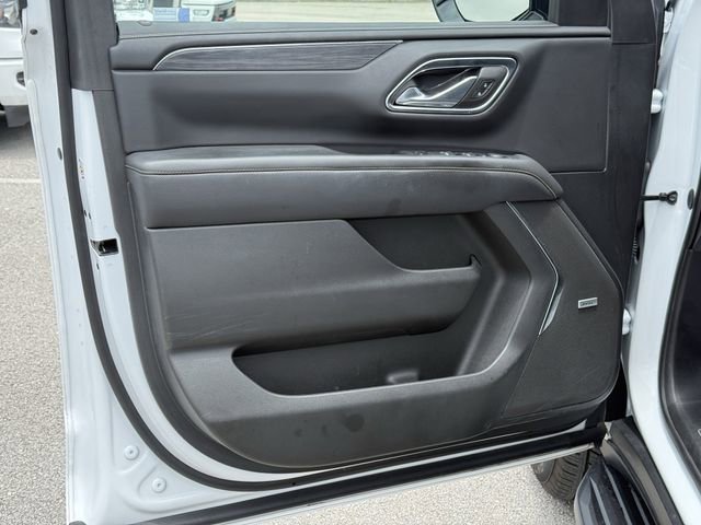 Used 2024 GMC Yukon XL SLT RWD image 33