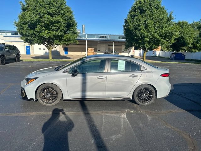 Used 2022 Toyota Corolla SE w/ Carpet Mat Package (TMS) FWD image 4
