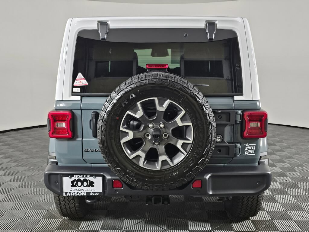 New 2026 Jeep Wrangler Unlimited Sahara w/ Whitecap Package AWD/4WD image 5