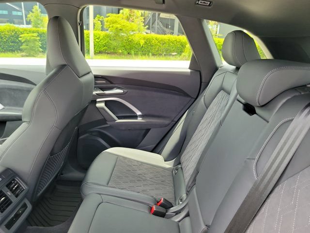 Certified 2025 Audi SQ5 Premium Plus AWD/4WD image 11