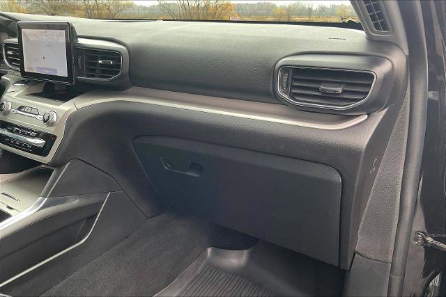 Certified 2023 Ford Explorer XLT w/ Equipment Group 202A image 16