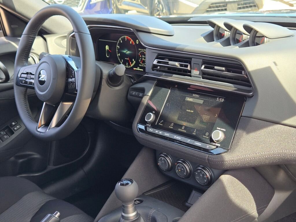 New 2026 Nissan Z Sport w/ Floor Mat Package image 5
