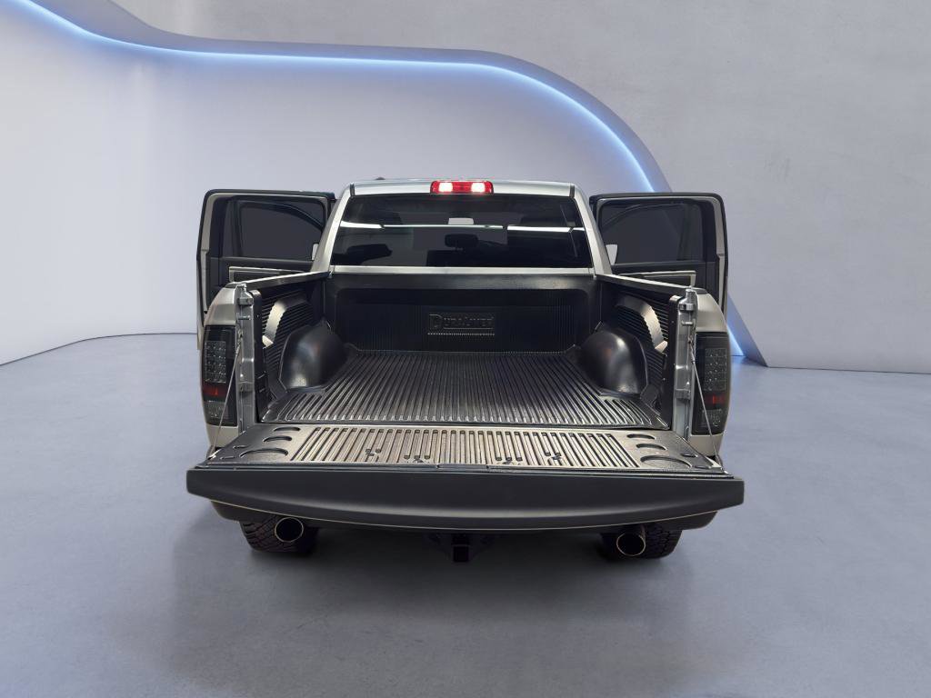 Used 2021 RAM 1500 Classic Warlock image 12