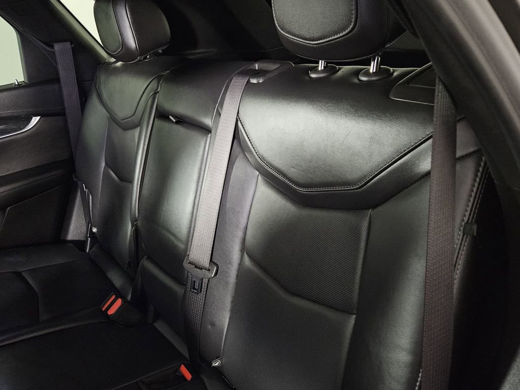 Used 2020 Cadillac XT5 Premium Luxury FWD image 30
