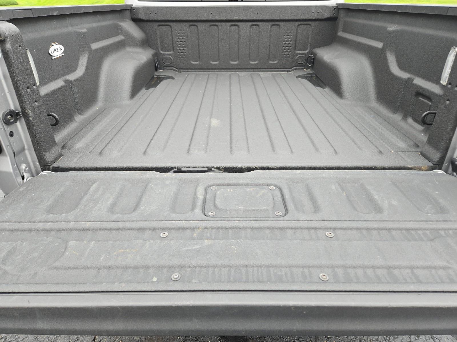 Used 2020 Jeep Gladiator Overland image 6