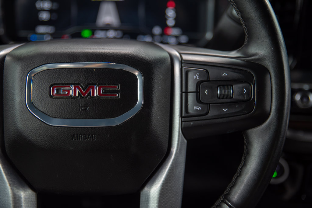 Used 2025 GMC Sierra 1500 SLT RWD image 23