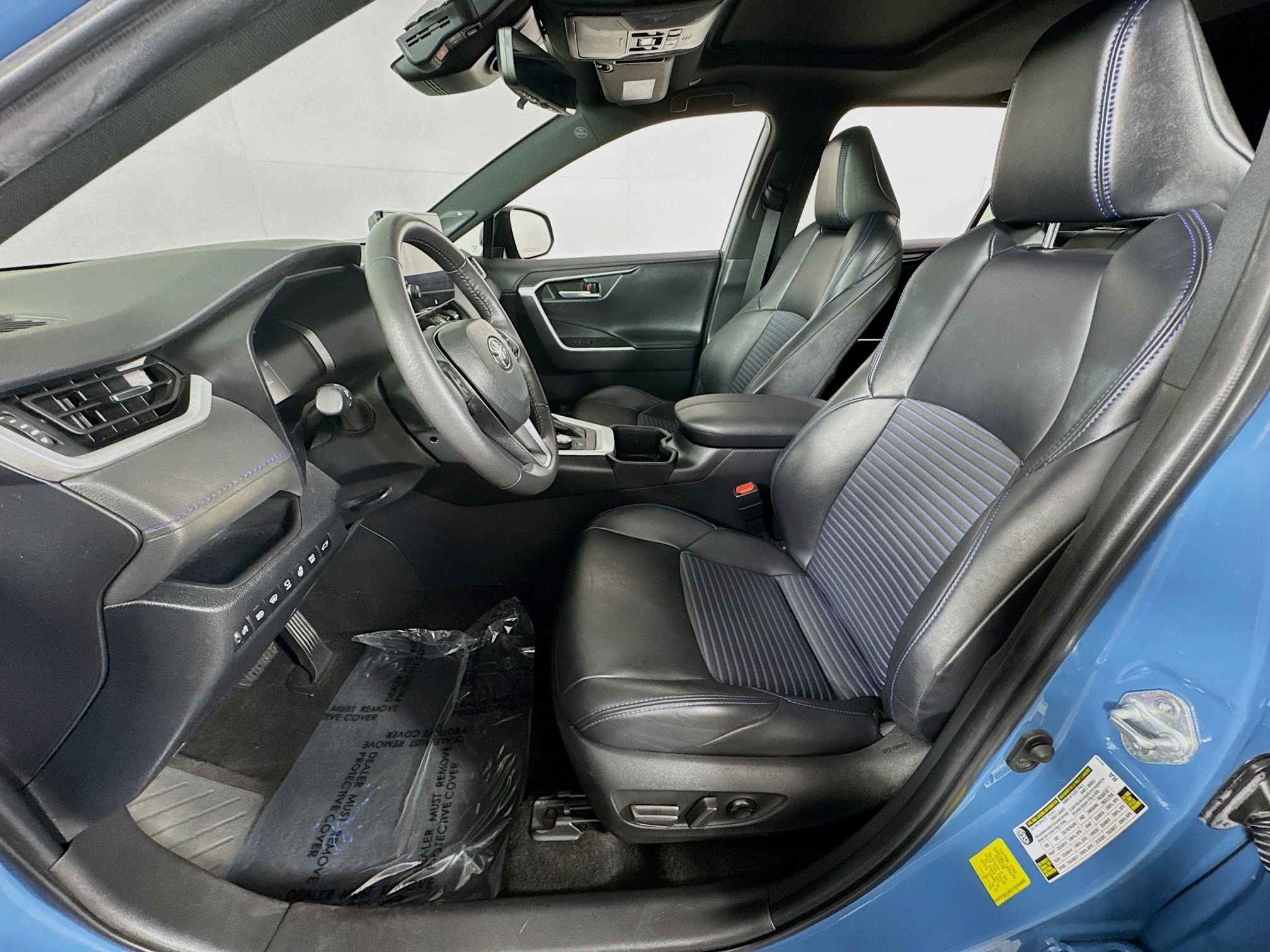 Certified 2023 Toyota RAV4 XSE AWD/4WD image 12