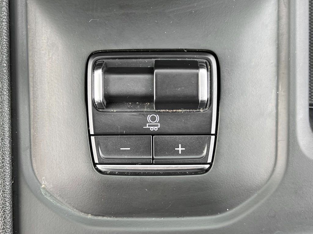 Used 2024 GMC Sierra 1500 AT4 w/ AT4 Preferred Package image 23