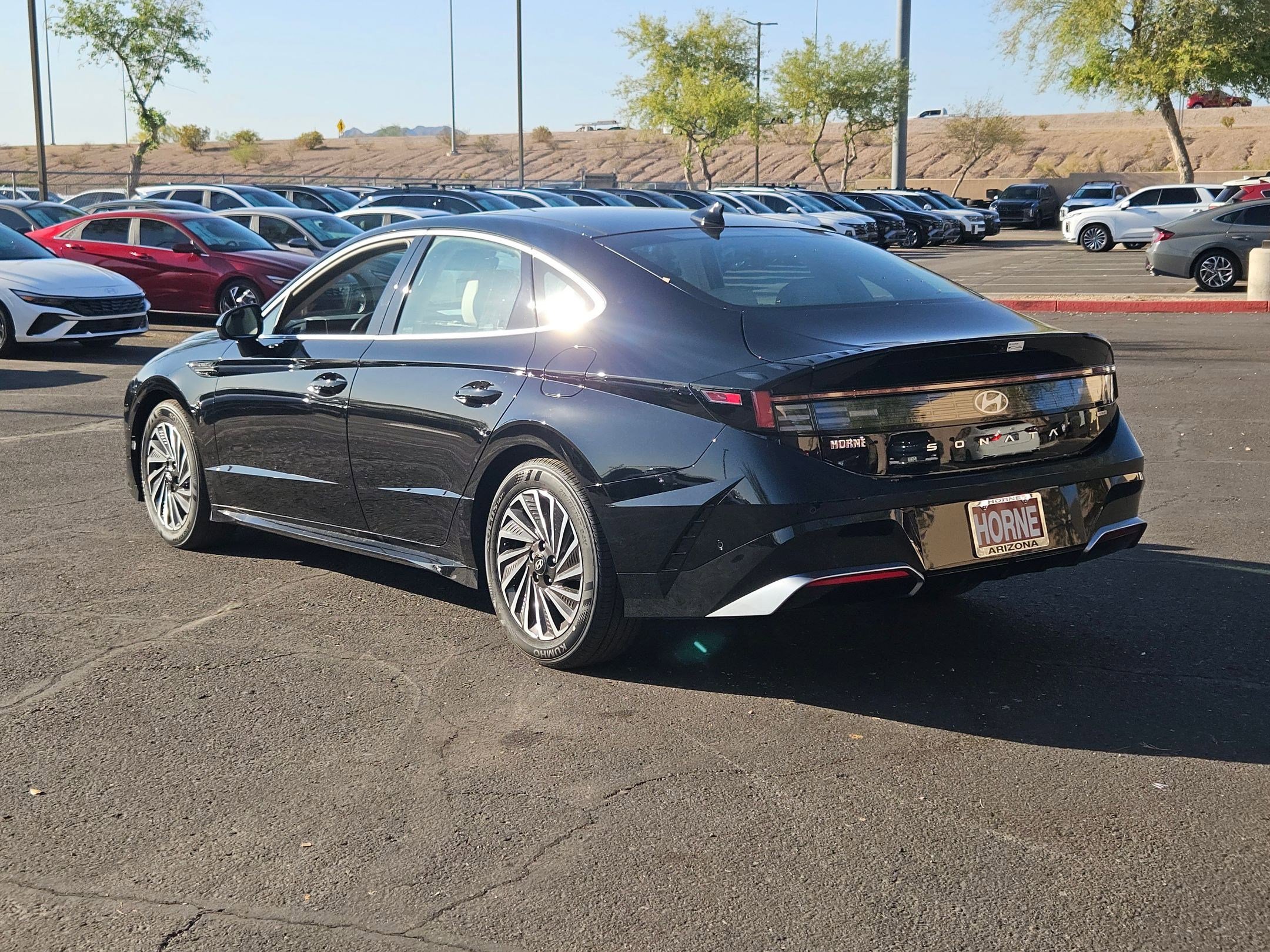 New 2025 Hyundai Sonata Limited image 5