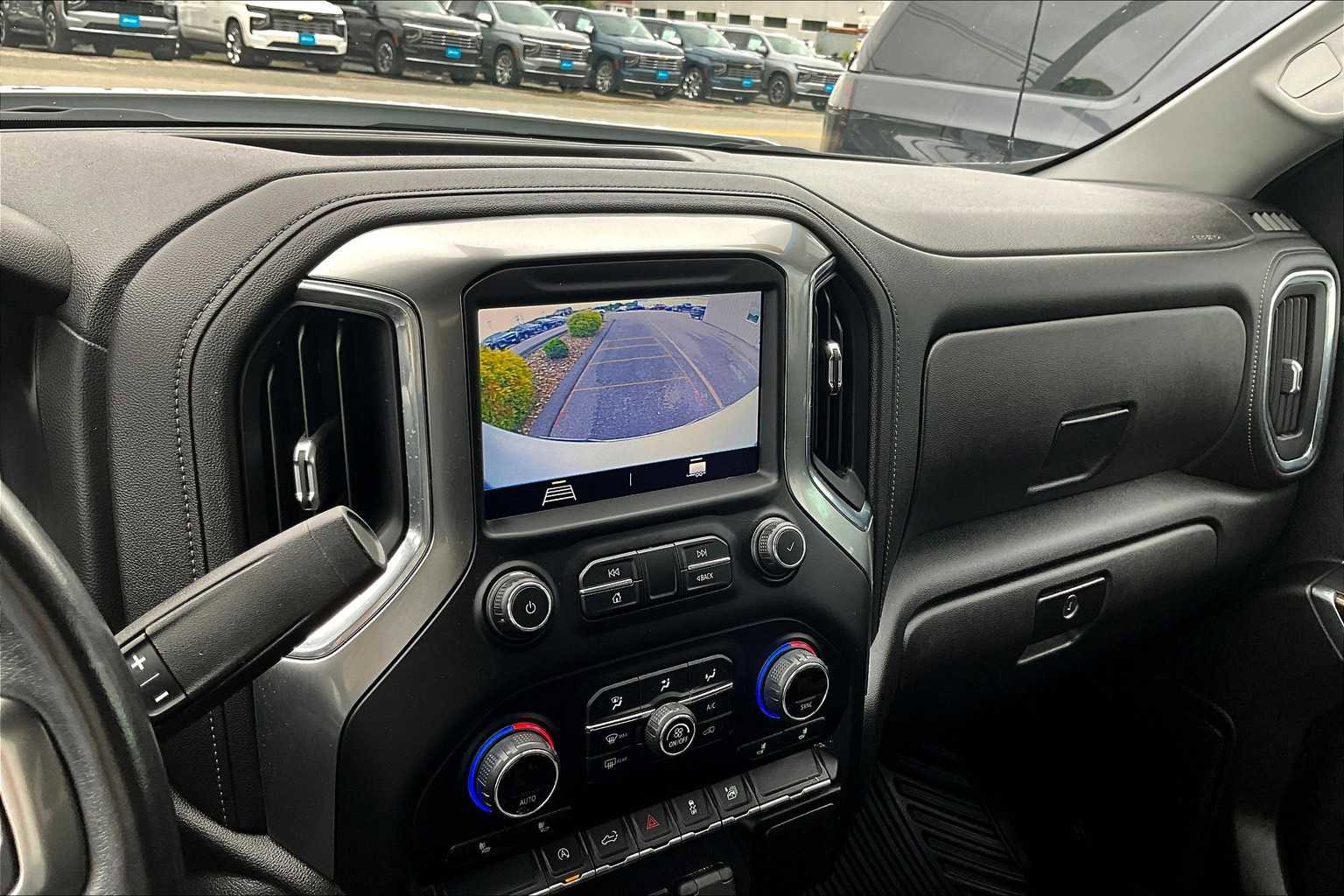 Used 2021 Chevrolet Silverado 1500 RST image 19