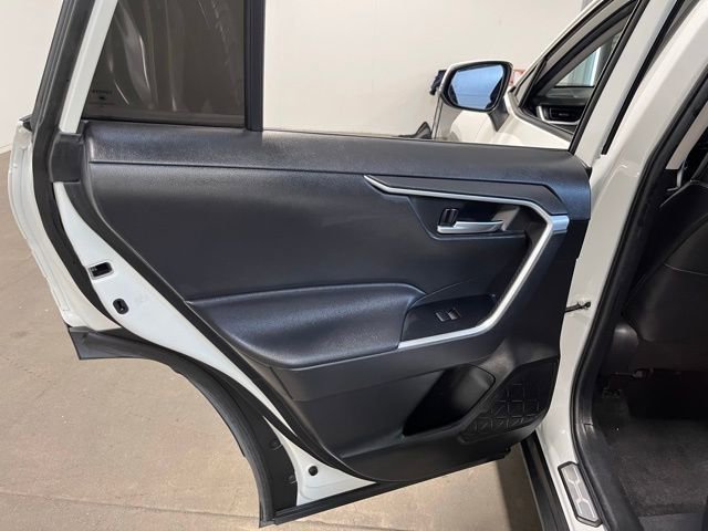 Used 2021 Toyota RAV4 XLE Premium w/ Carpet Mat Package (TMS) image 18