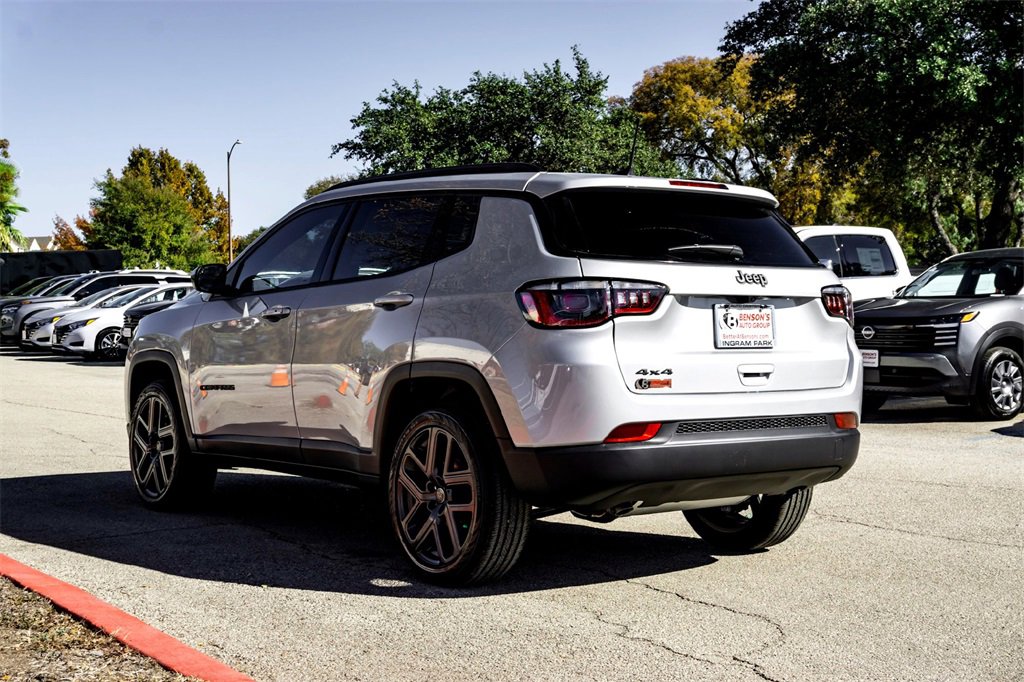 New 2026 Jeep Compass Latitude image 5