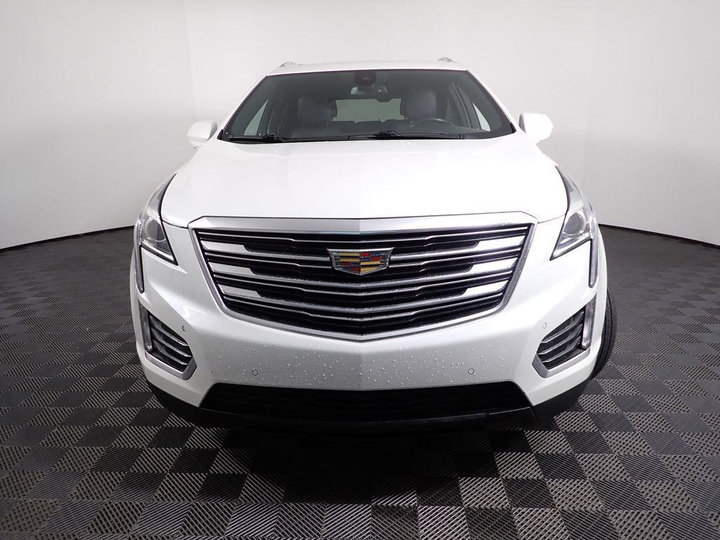 Used 2017 Cadillac XT5 Luxury w/ Driver Awareness Package AWD/4WD image 11