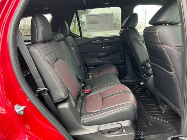 New 2026 Honda Pilot Black Edition image 11