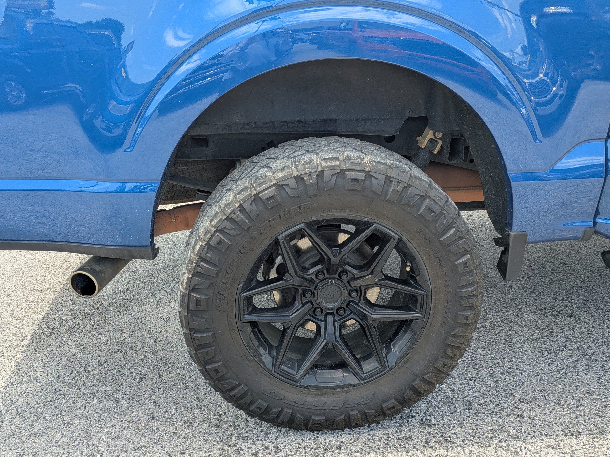 Used 2023 Ford F150 XLT w/ Equipment Group 302A High AWD/4WD image 11