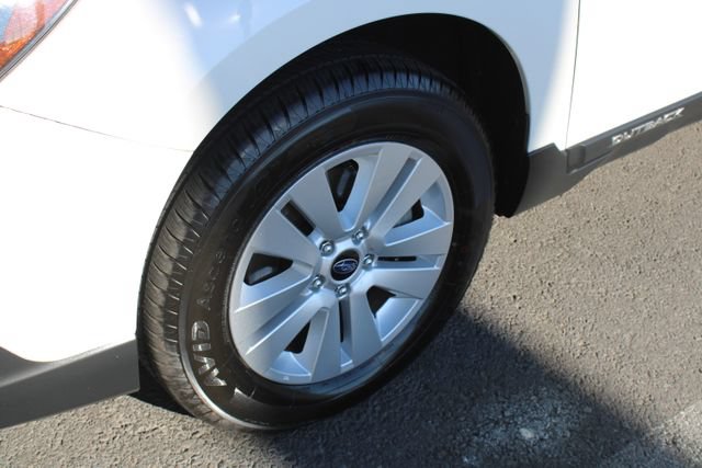 Used 2019 Subaru Outback 2.5i Premium AWD/4WD image 12