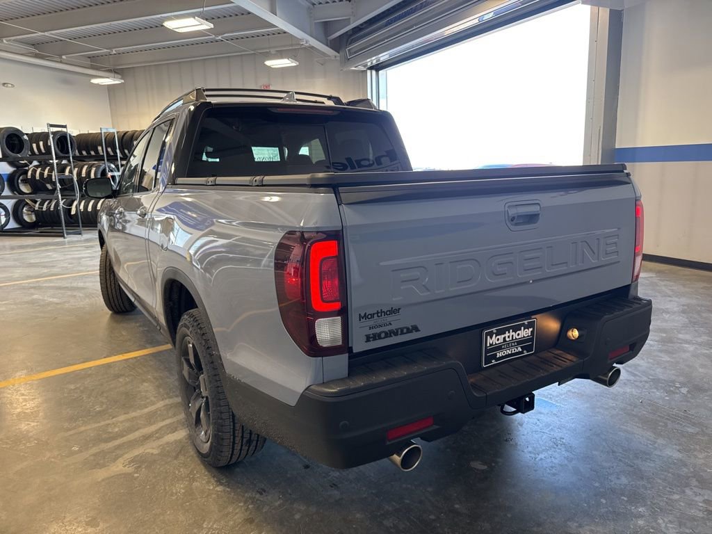 New 2026 Honda Ridgeline Black Edition image 7