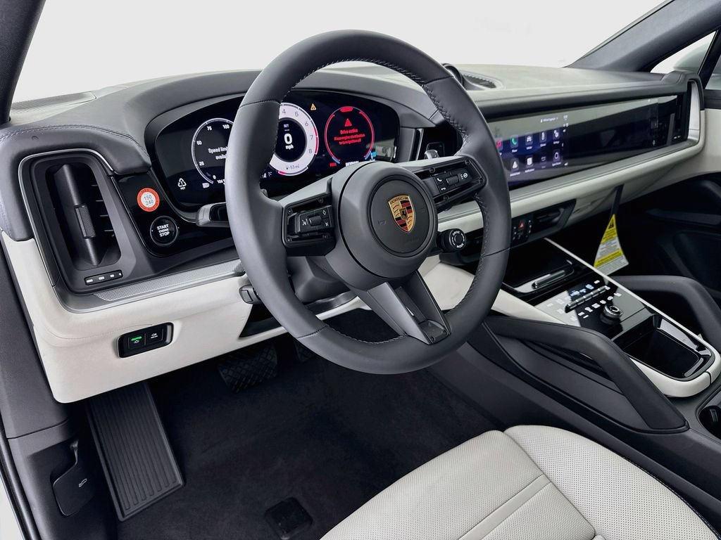 New 2026 Porsche Cayenne Coupe AWD/4WD image 4