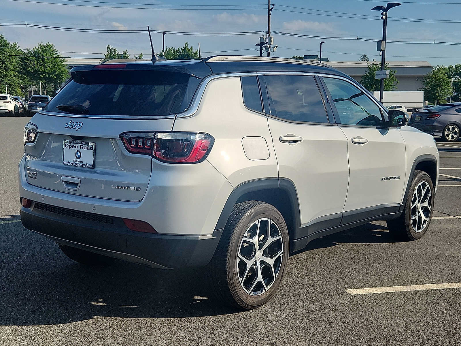 Used 2024 Jeep Compass Limited AWD/4WD image 6