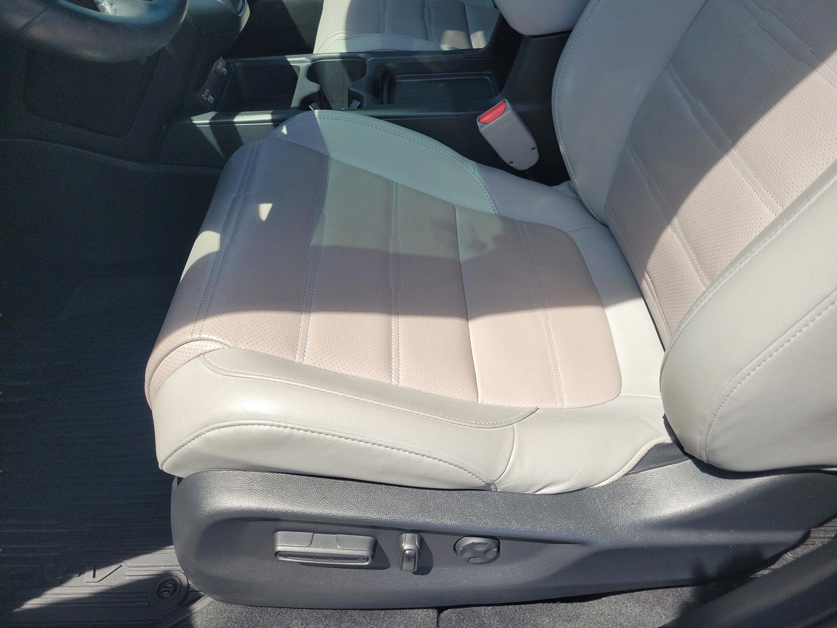 Used 2020 Honda CR-V EX-L image 25