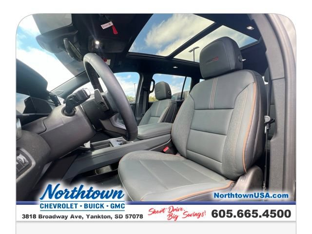 Used 2026 GMC Acadia AT4 w/ Luxury Package AWD/4WD image 14
