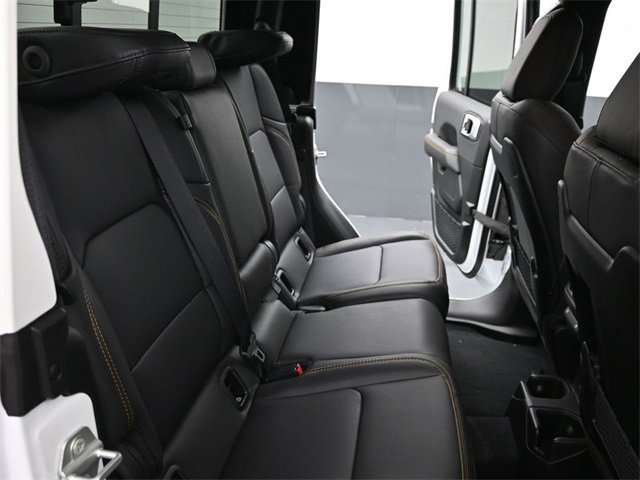 New 2025 Jeep Gladiator Sport w/ Premium Package image 21