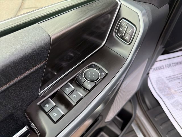 Used 2024 Ford F150 Lariat AWD/4WD image 11