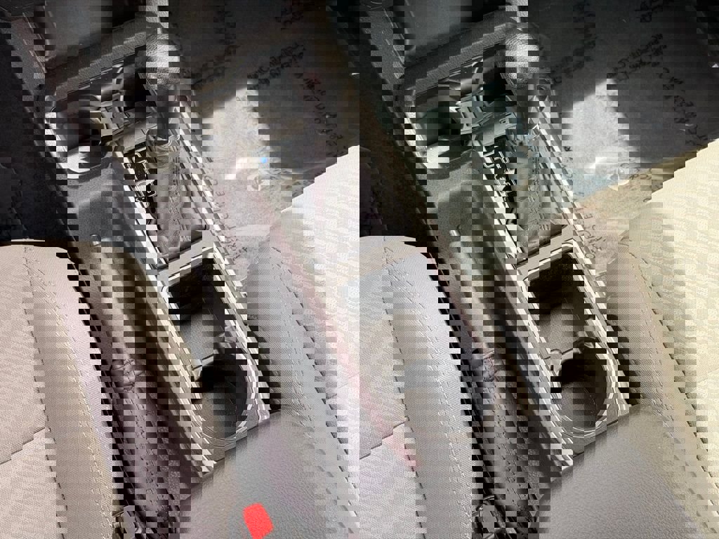 Used 2022 Toyota Tacoma SR5 image 16