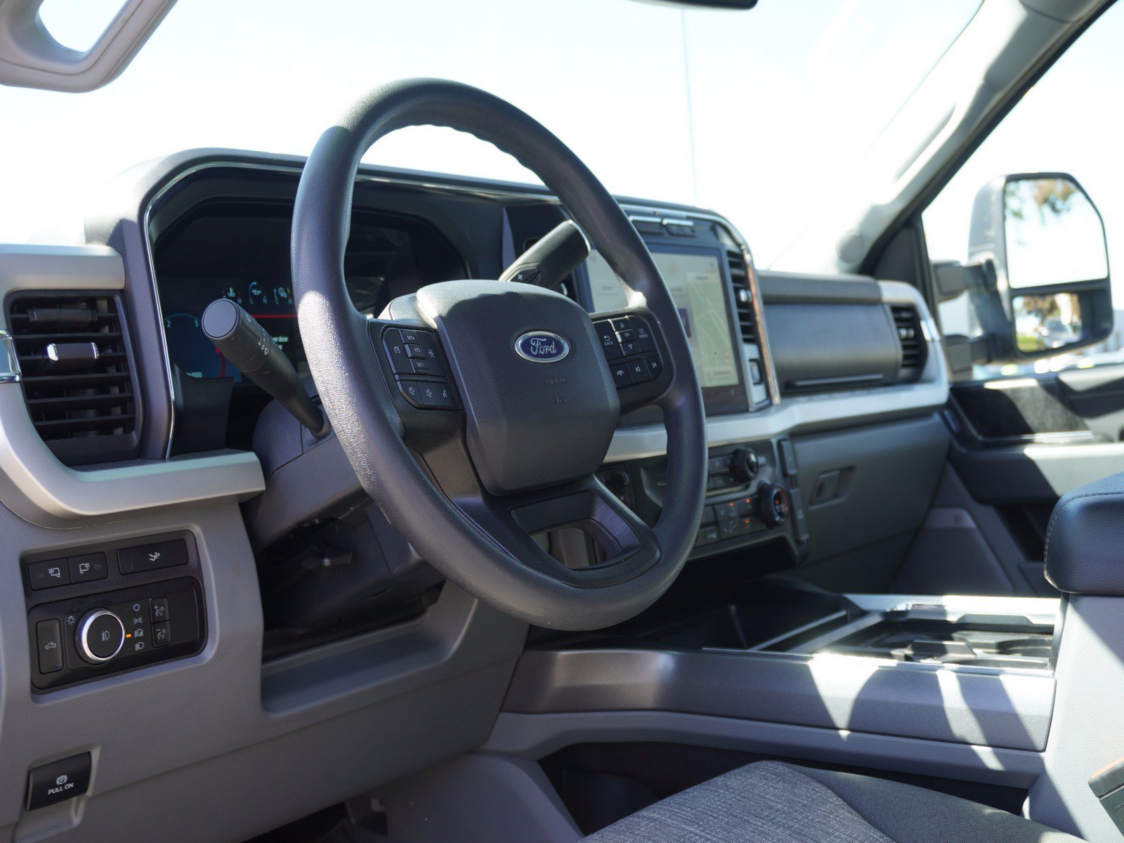 Used 2023 Ford F350 XLT w/ Tremor Off-Road Package AWD/4WD image 26