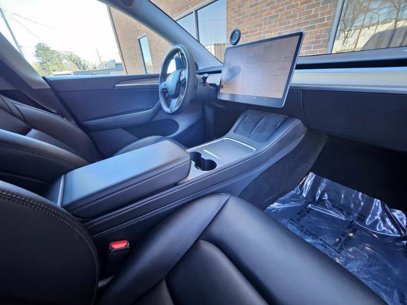 Used 2023 Tesla Model Y RWD image 55