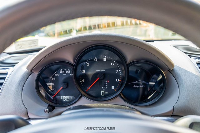 Used 2014 Porsche Cayman RWD image 27