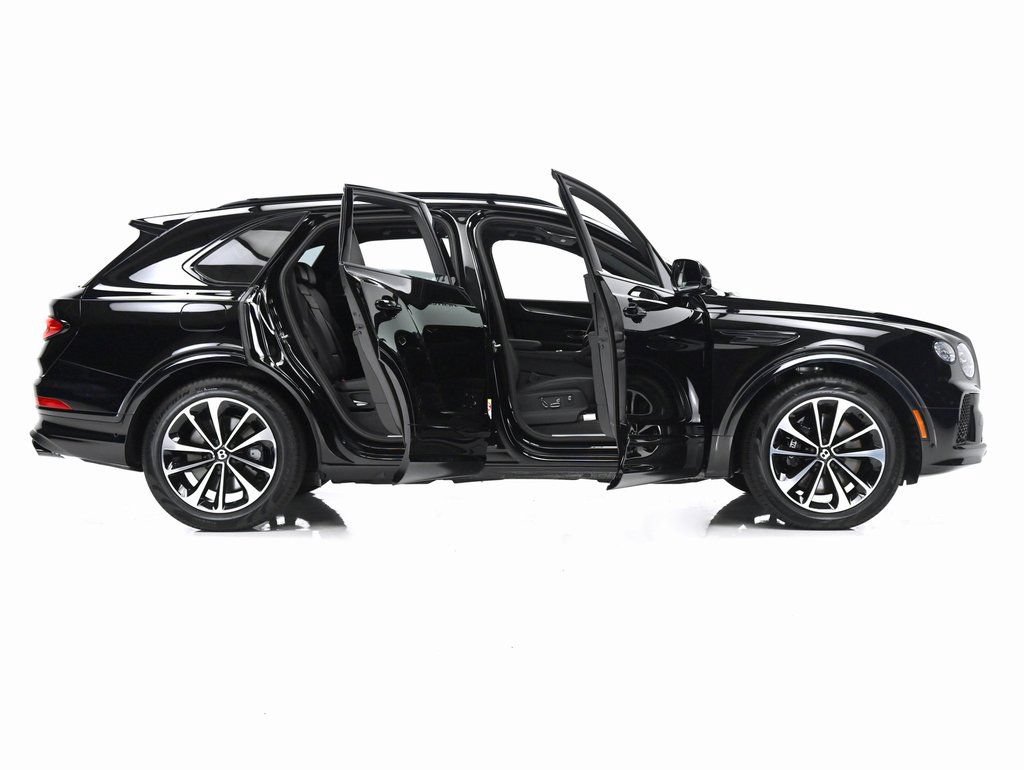 Used 2025 Bentley Bentayga AWD/4WD image 10